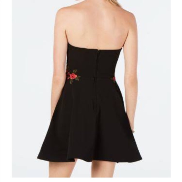 B. Smart Black Red Floral Party Graduation dress 1 - Picture 2 of 7